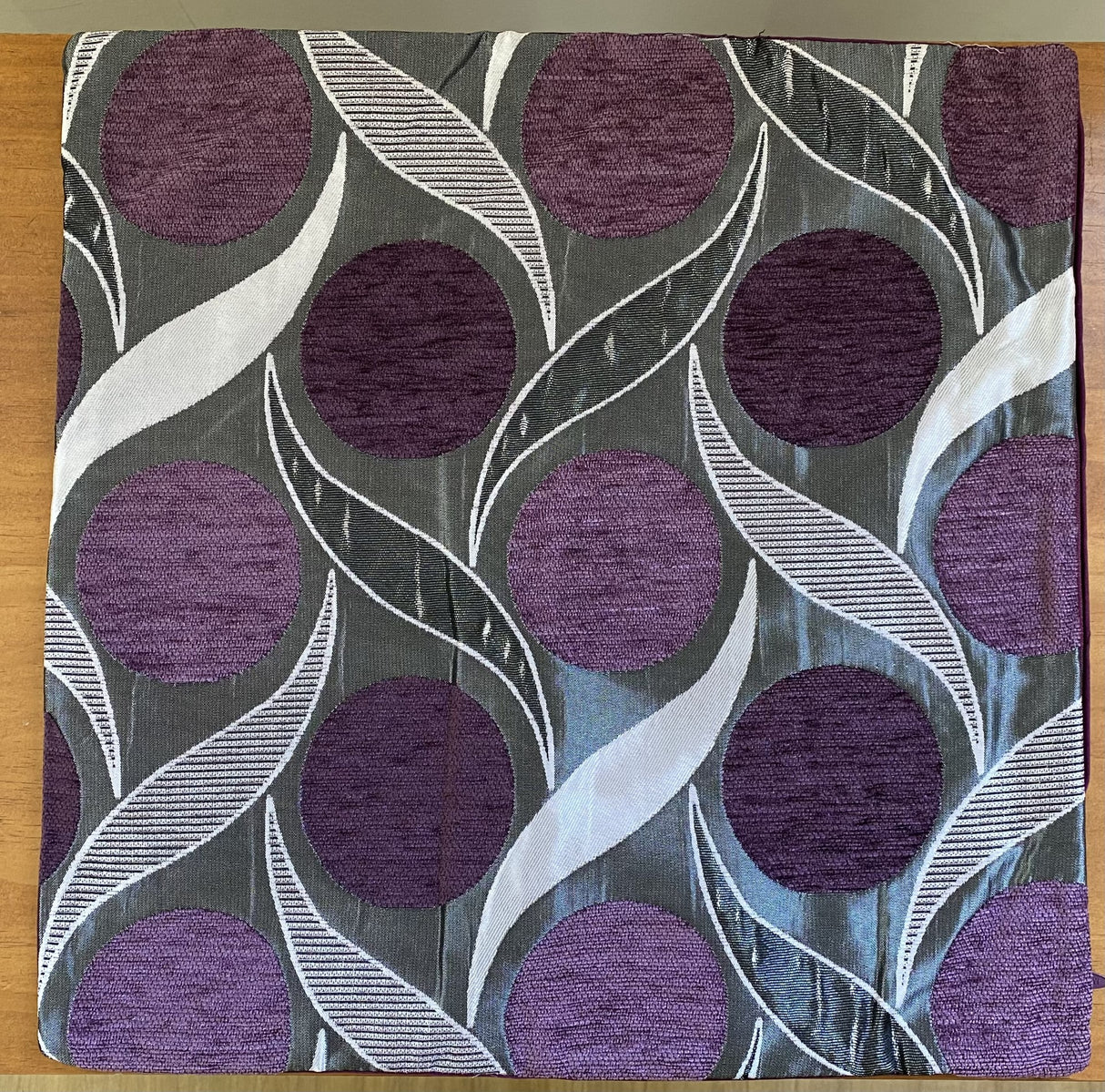 Cushion Cover Dots Purple