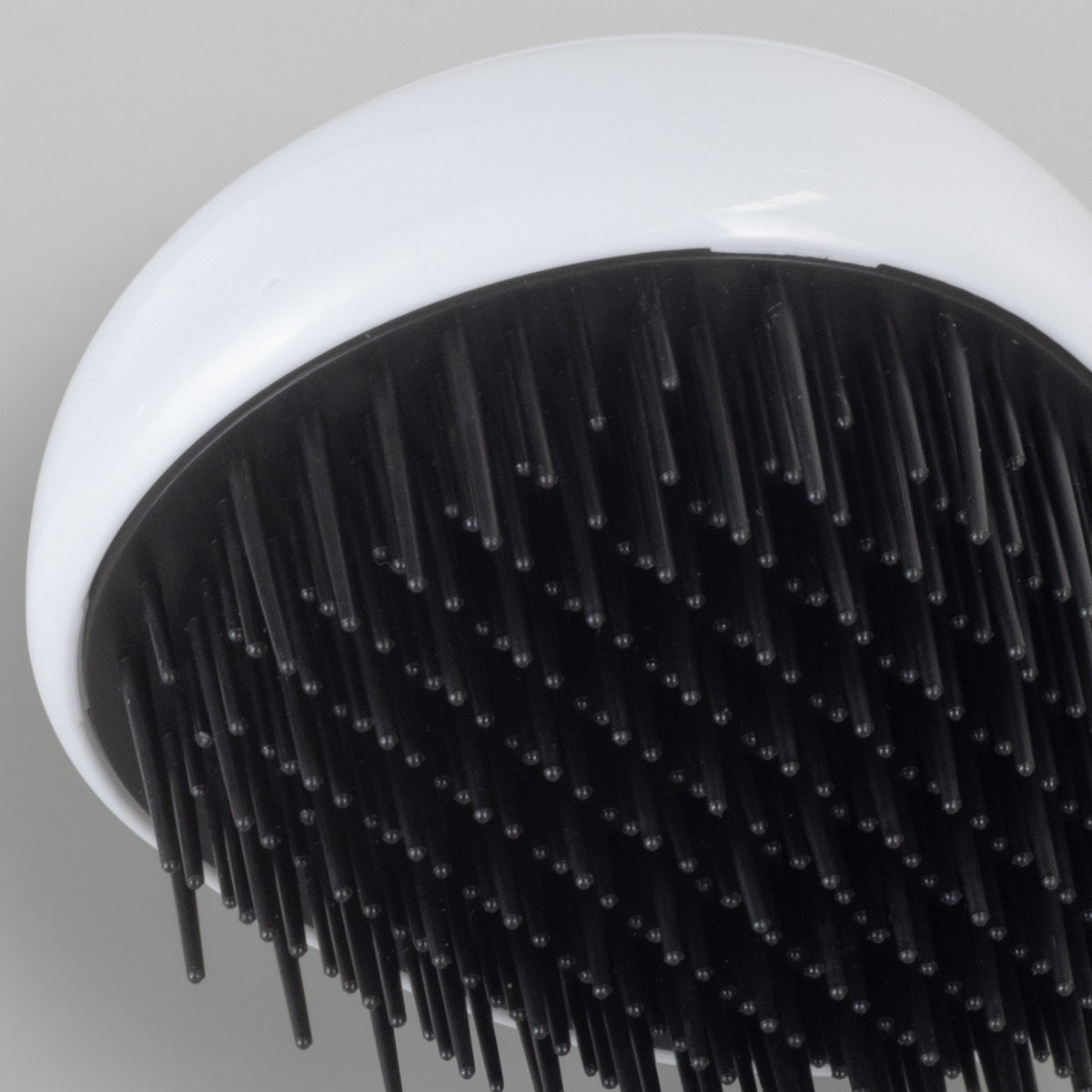 Compact Detangling Hairbrush With Flexible Bristles - Pack of 30