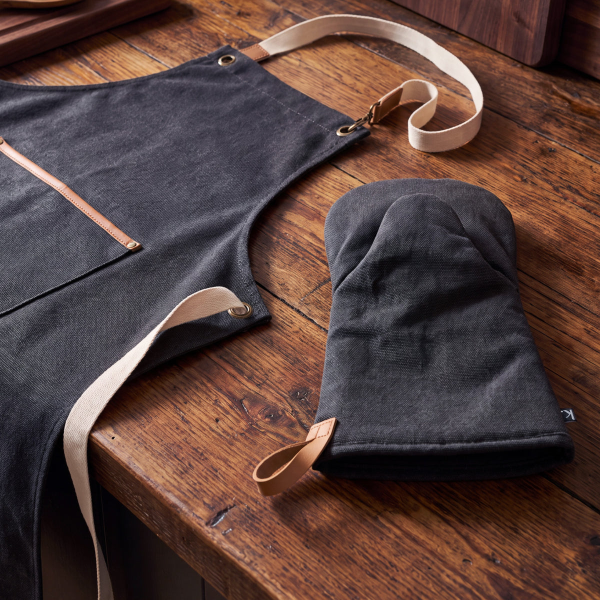 Cotton Canvas Cooking Apron & Oven Mitt Set Keepsake Washed Black