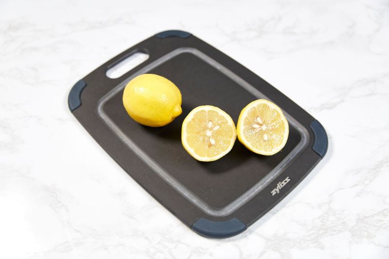 Wood Fibre Chopping Board - Zyliss (30cm x 21.5cm)