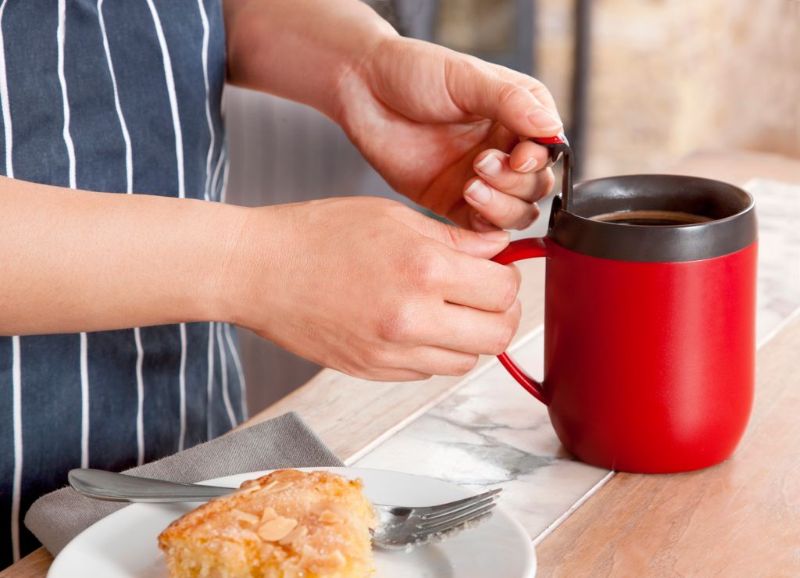 Hot Mug Coffee Plunger - Zyliss Cafetiere (Red)