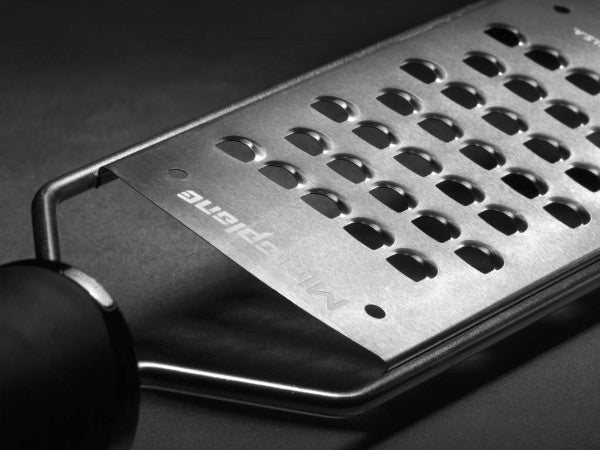 Gourmet Extra Coarse Grater - Microplane
