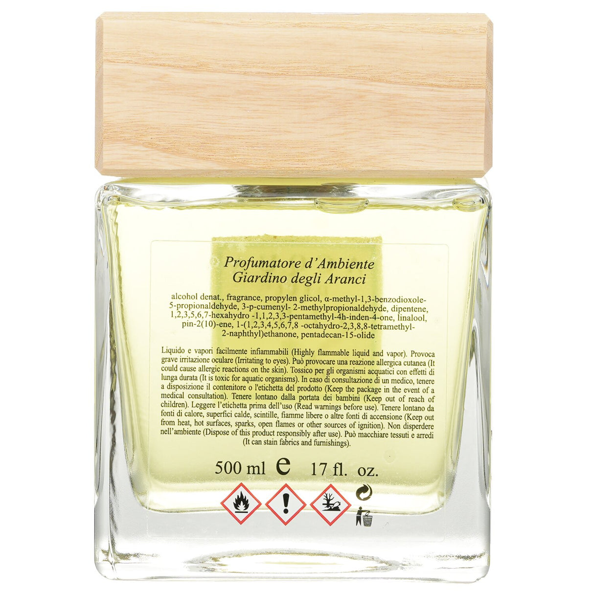 Elegant glass diffuser with wooden cap, infusing spaces with refreshing orange garden scent and enhancing ambiance.