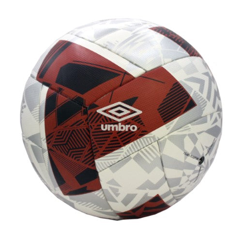 Umbro Neo Swerve Premier FQ - Size 5 - FIFA QUALITY