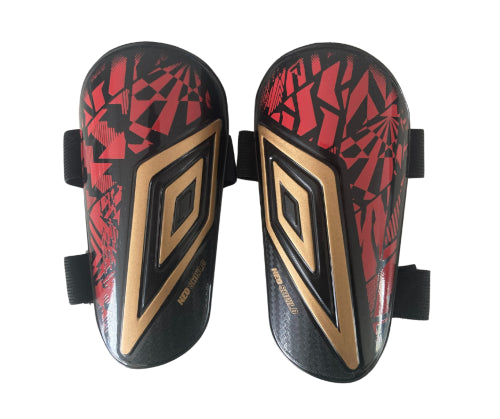 Umbro Neo Shield Guard w/ Calf Straps - JNR - XS