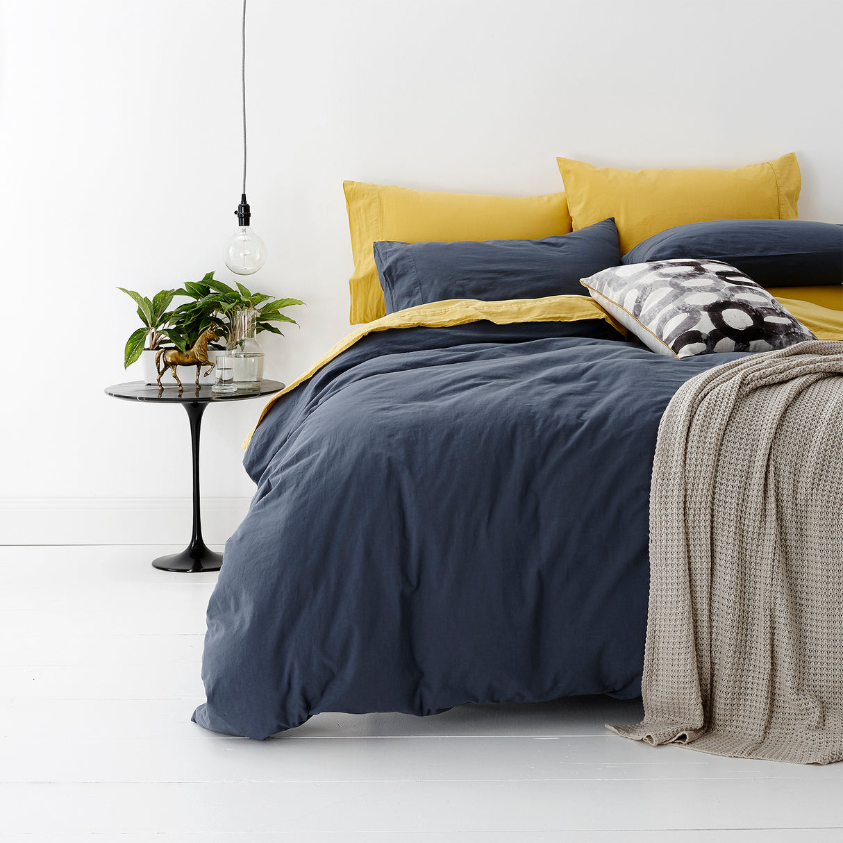 Park Avenue European Vintage Washed Cotton Quilt / Duvet Cover Set King Blue