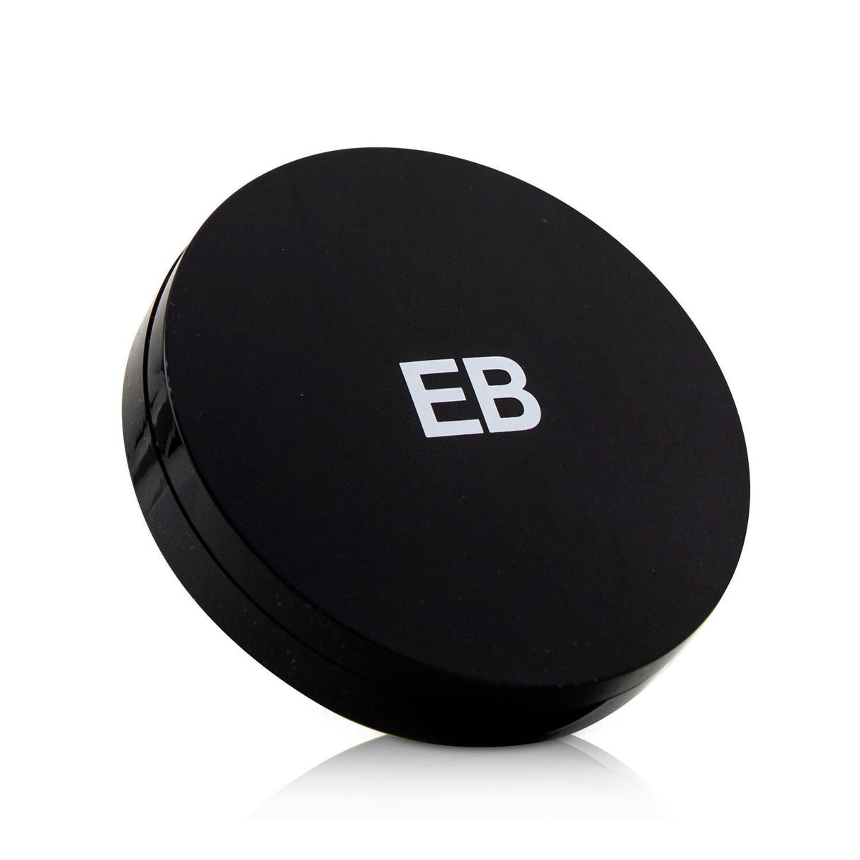 Marbleized rose gold highlighting powder with light-enhancing pigments for a luminous, flawless complexion.