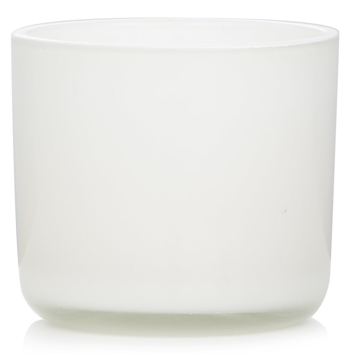 A 85g natural wax aromatherapy candle in glass, infused with uplifting essential oils for a tranquil ambiance.