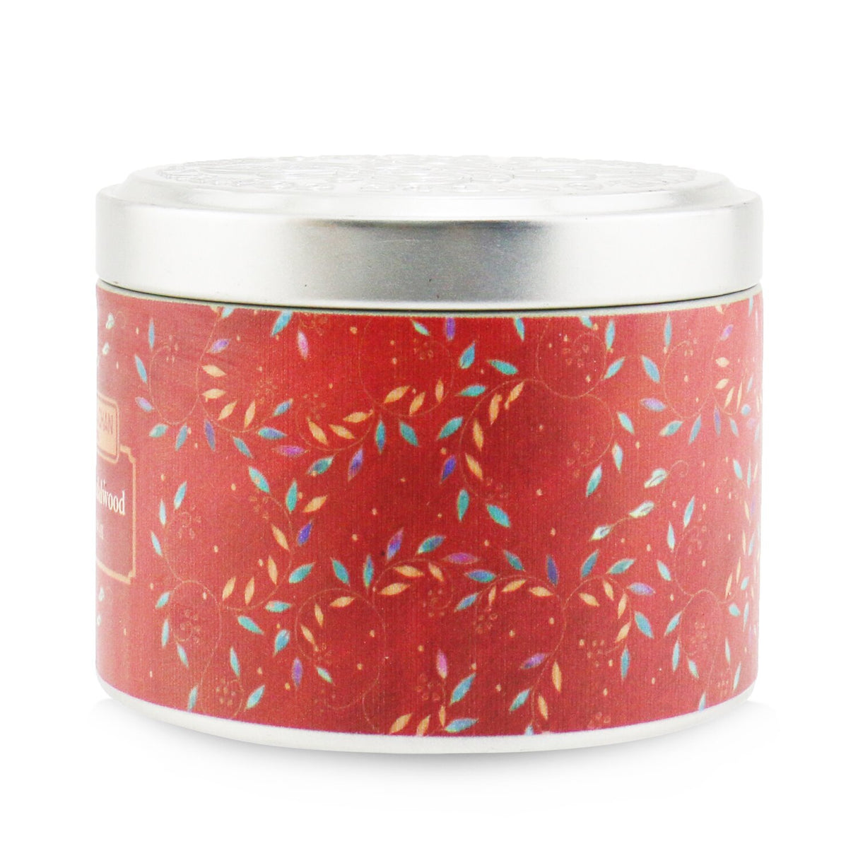 Hand-poured beeswax candle in Indian sandalwood, featuring wooden wicks, eco-friendly packaging, and 25 hours of burn time.