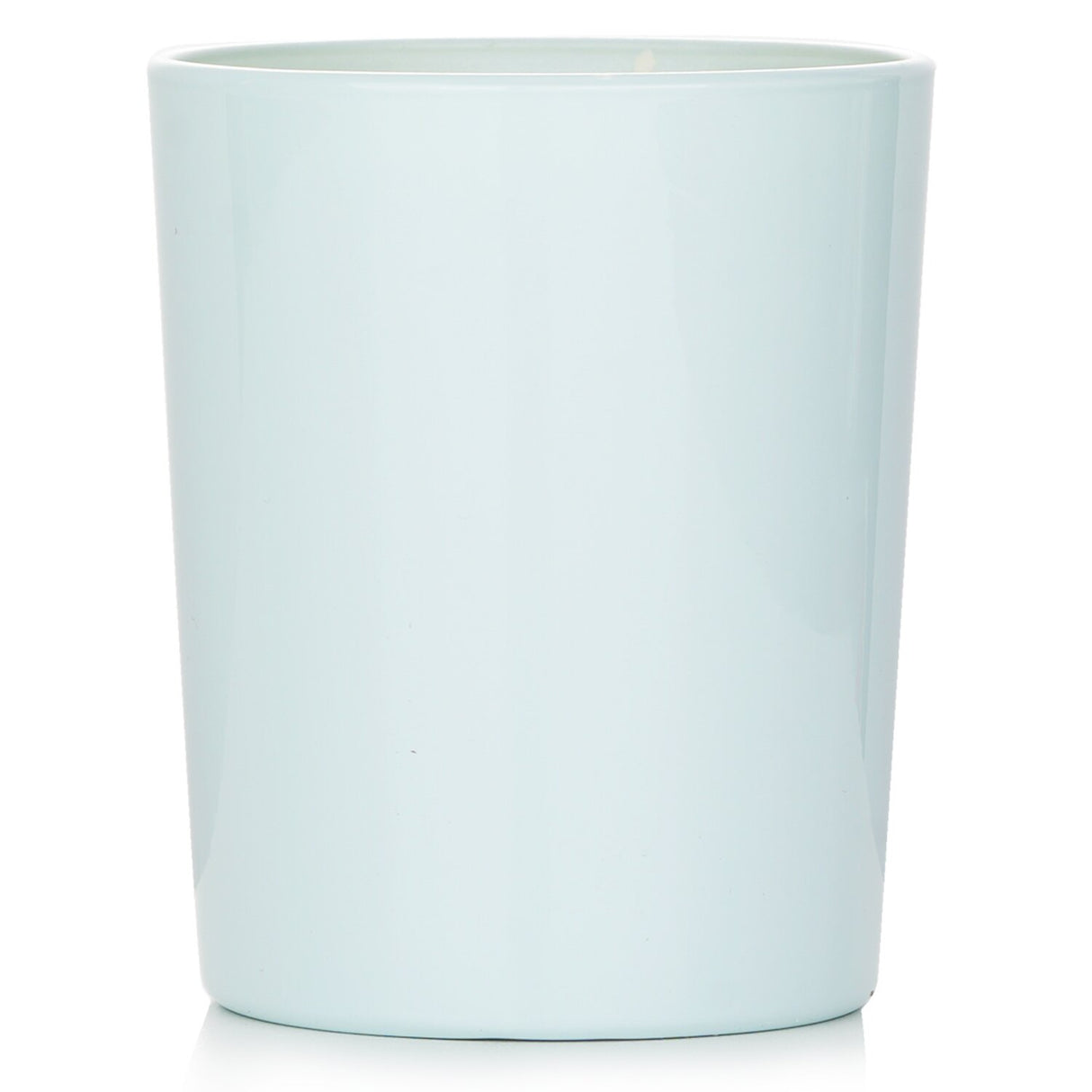 Max Benjamin Ocean Islands Candle in Bora Bora, 190g, offers a tropical scent and elegant design for luxurious home ambiance.