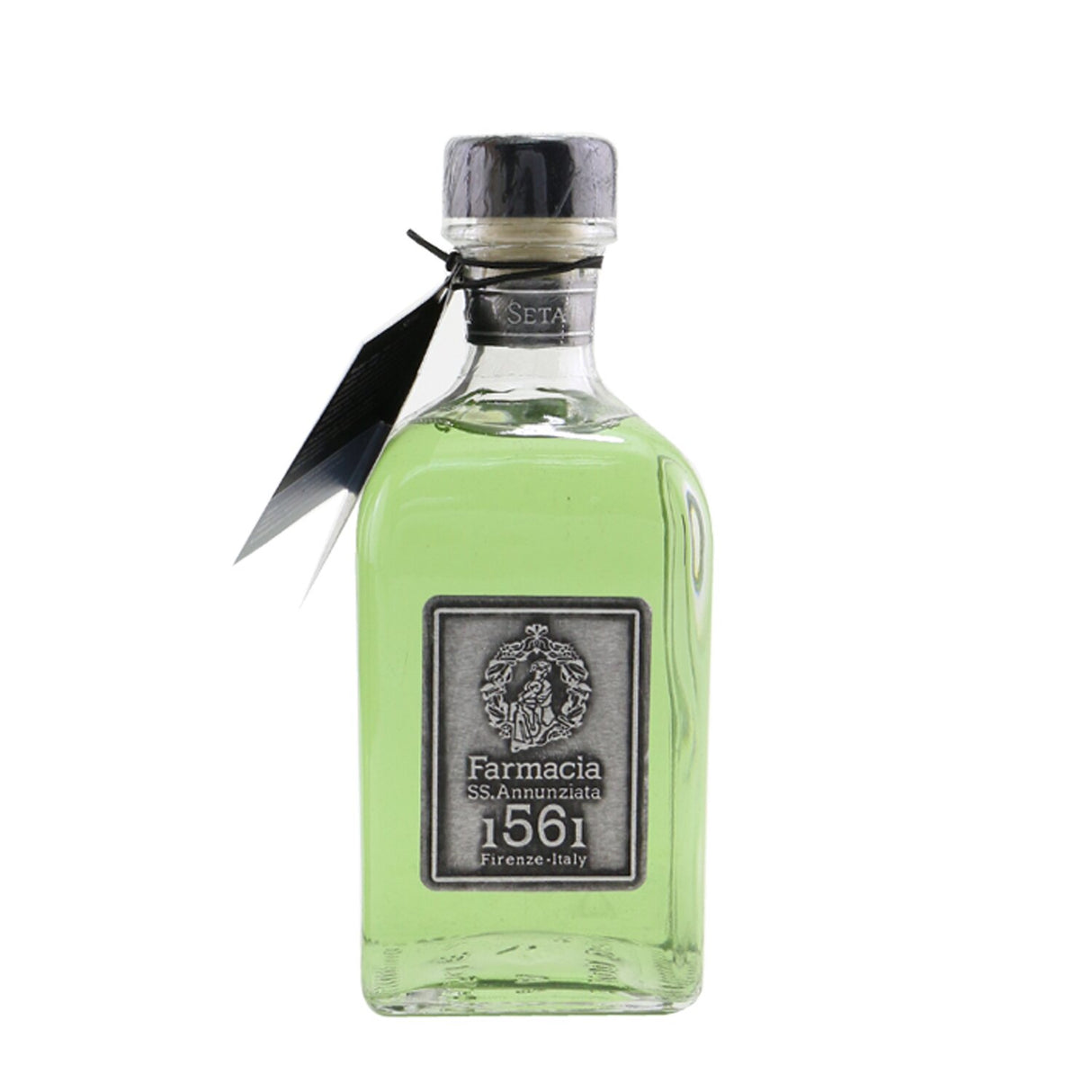 Elegant Seta diffuser with black reeds in a chic glass bottle, delivering captivating aromas to elevate your home decor.