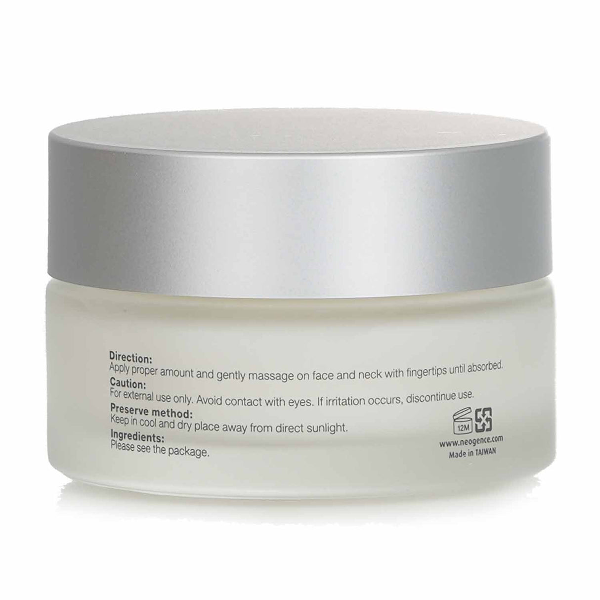 Neogence Anti-Aging Cream with Bakuchiol in a 30ml jar, revitalizing dull skin with plant-based ingredients for a youthful glow.
