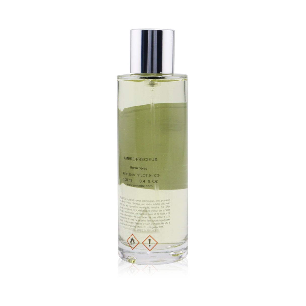 Luxurious Nicolai Ambre Precieux room spray (100ml) enveloping spaces in warm, sensuous fragrance for calm and elegance.