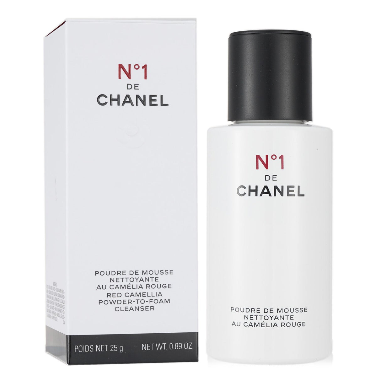 Chanel N°1 Red Camellia Powder-To-Foam Cleanser in 25g, transforms into rich foam for gentle cleansing and skin protection.