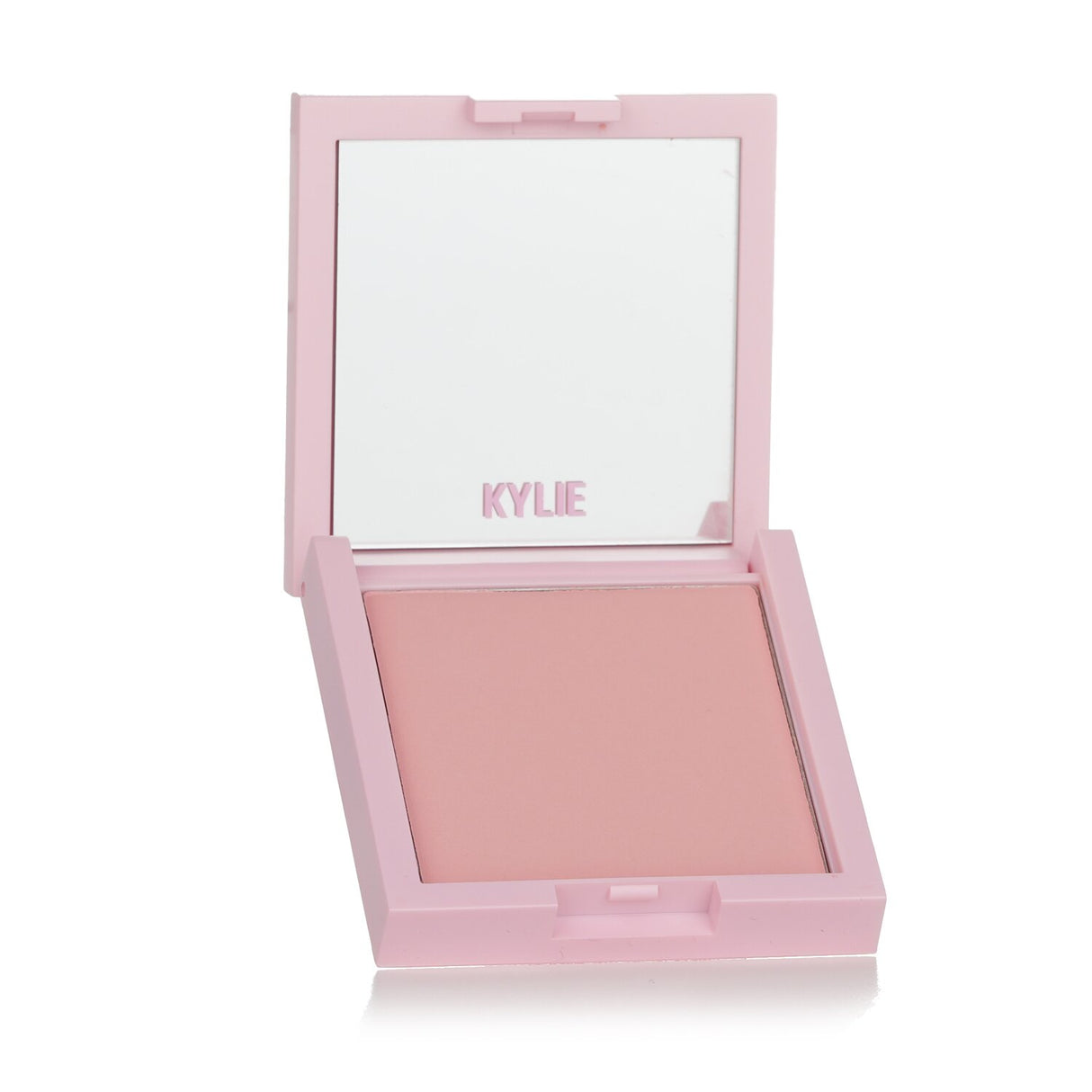 Silky, lightweight pressed blush powder in #334 Pink Power for a long-lasting, vibrant flush of color and a flawless finish.
