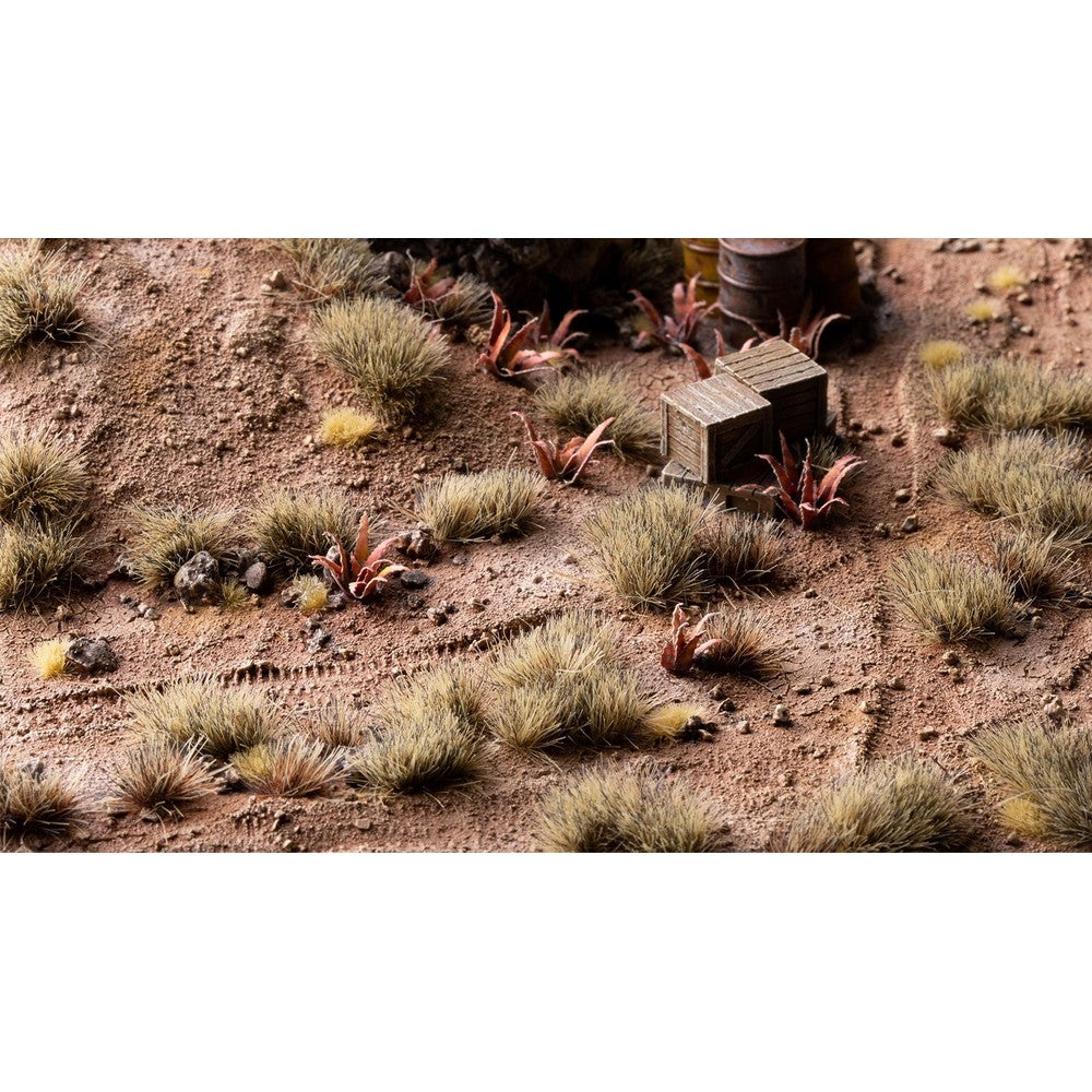 Gamers Grass - Grass Tufts - Light Brown 6mm - Small - Miniature Figure