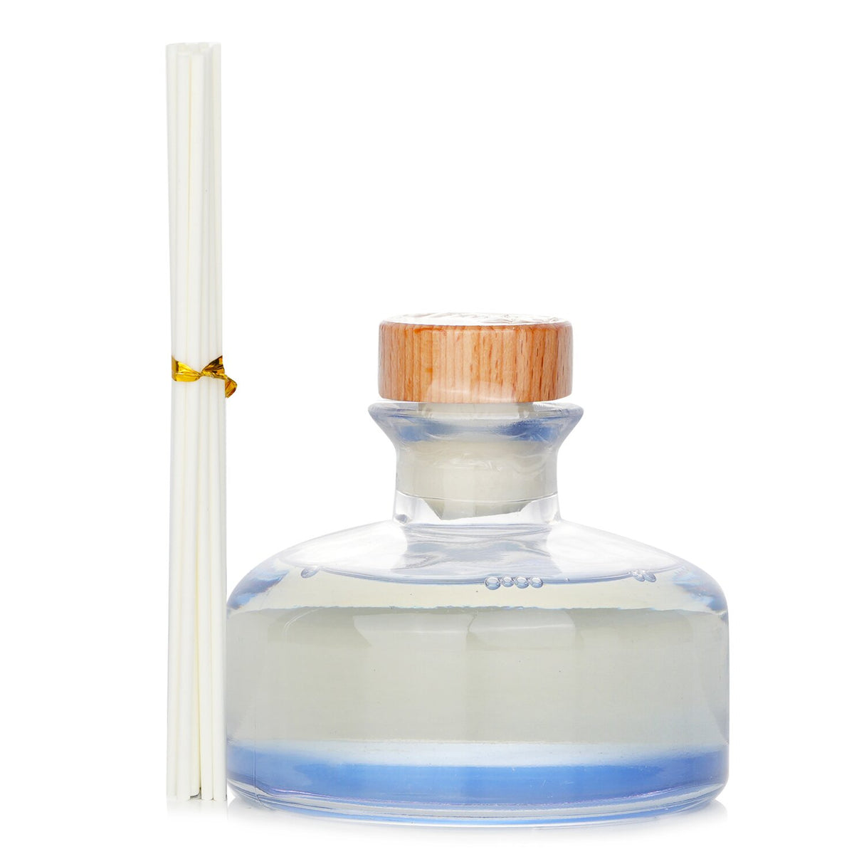 Botanica Cologne Reed Diffuser Cosmo Aura in elegant design, delivering captivating aromas for a welcoming, relaxing atmosphere.