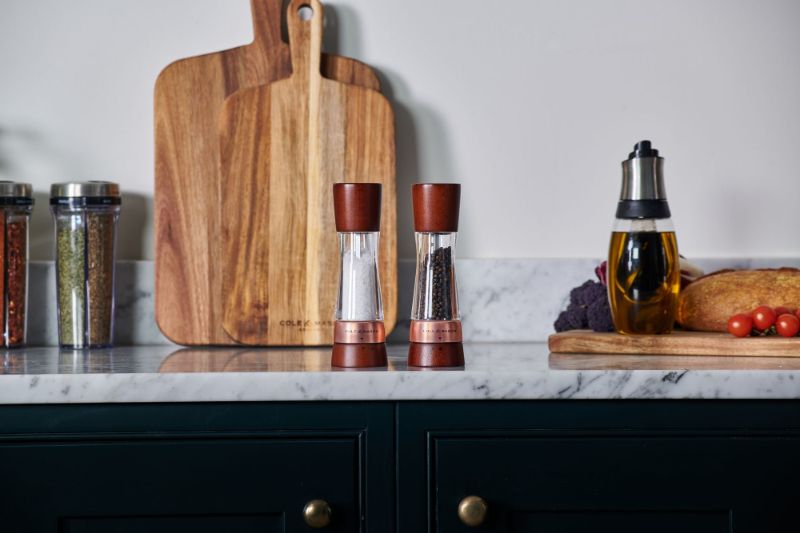 Mill Gift Set - Derwent Chestnut Rose Gold (19cm)