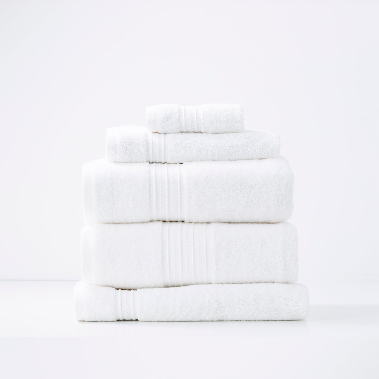 Renee Taylor Brentwood 650 GSM Low Twist 5 Piece Bright