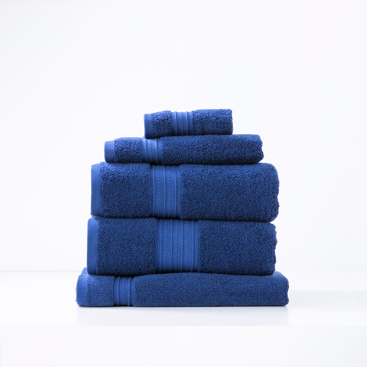 Renee Taylor Brentwood 650 GSM Low Twist 5 Piece Royal