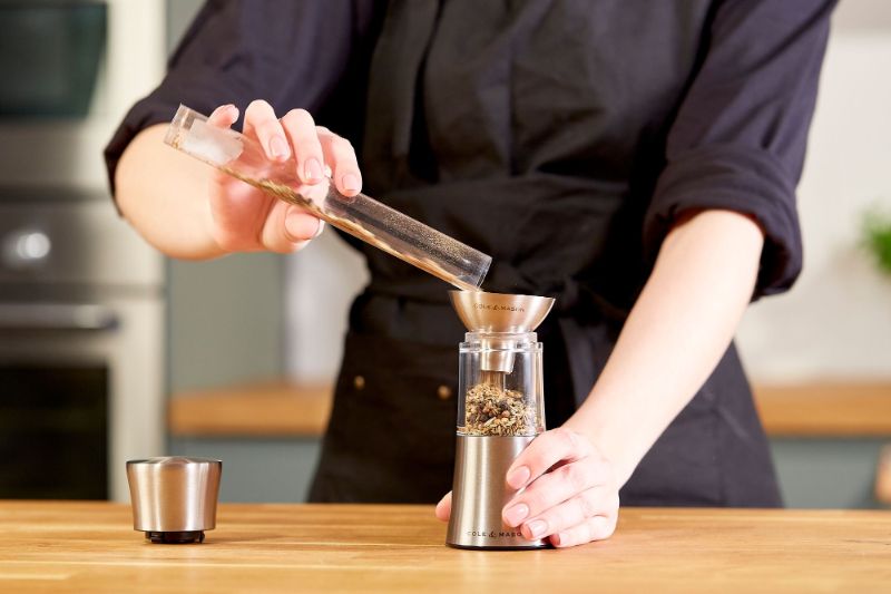 Chilli & Spice Mill - Cole & Mason Stadhampton