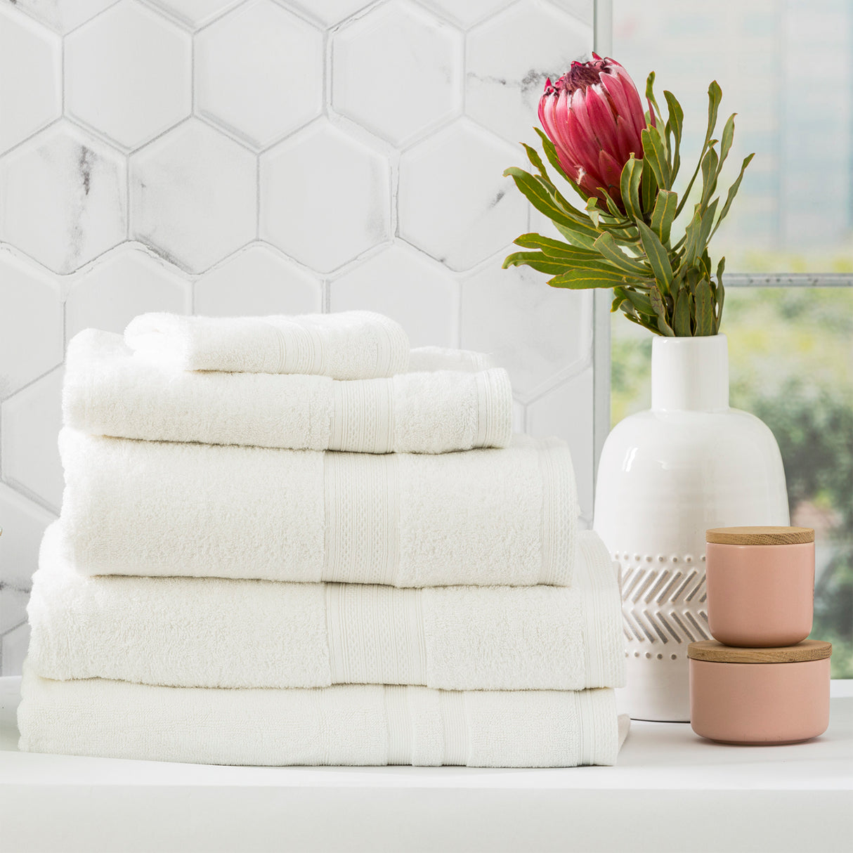 Renee Taylor Stella 650 GSM Super Soft Bamboo Cotton 5 Piece White
