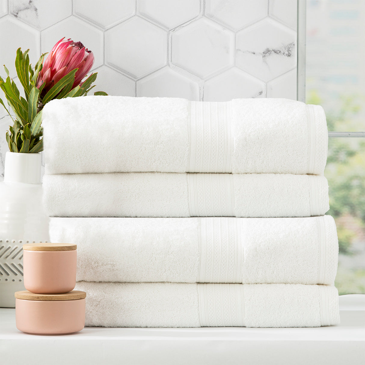 Renee Taylor Stella 650 GSM Super Soft Bamboo Cotton 4 Piece Bath Towel White