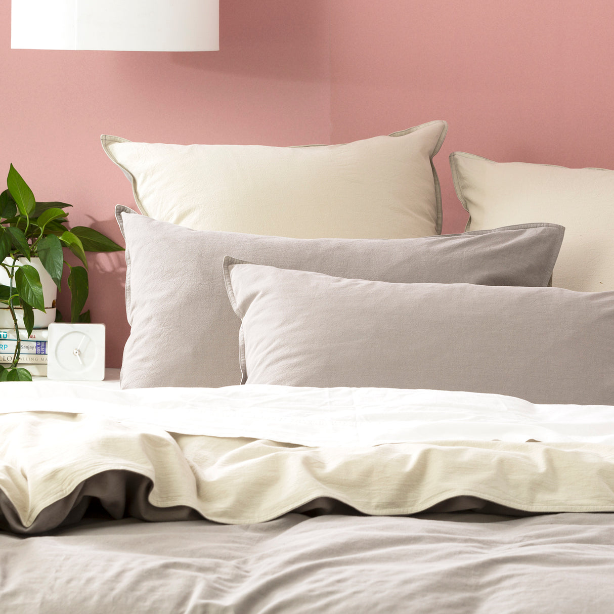 Vintage stone washed reversible Quilt / Duvet cover set Super King Charcoal