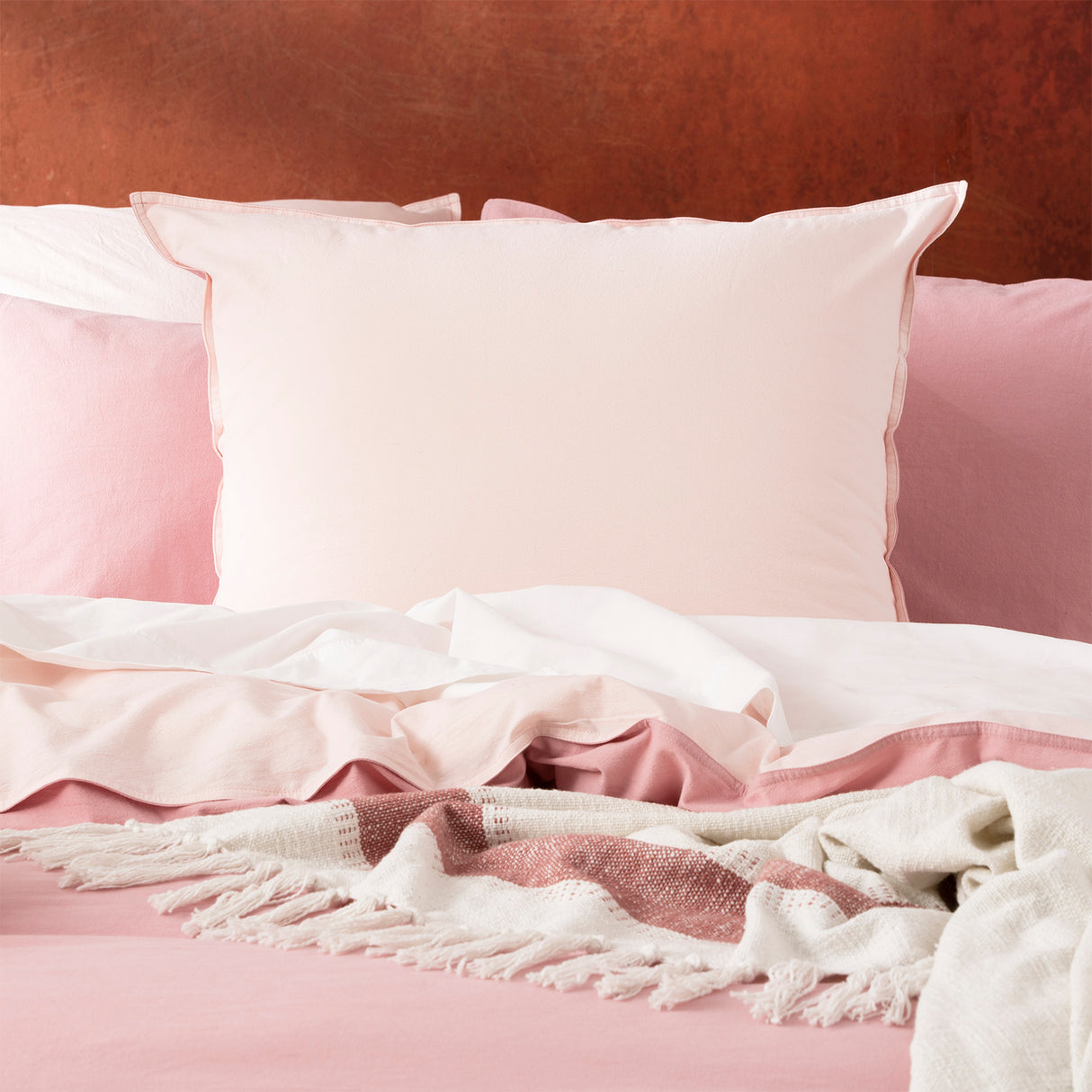 Vintage stone washed reversible Quilt / Duvet cover set Super King Rose