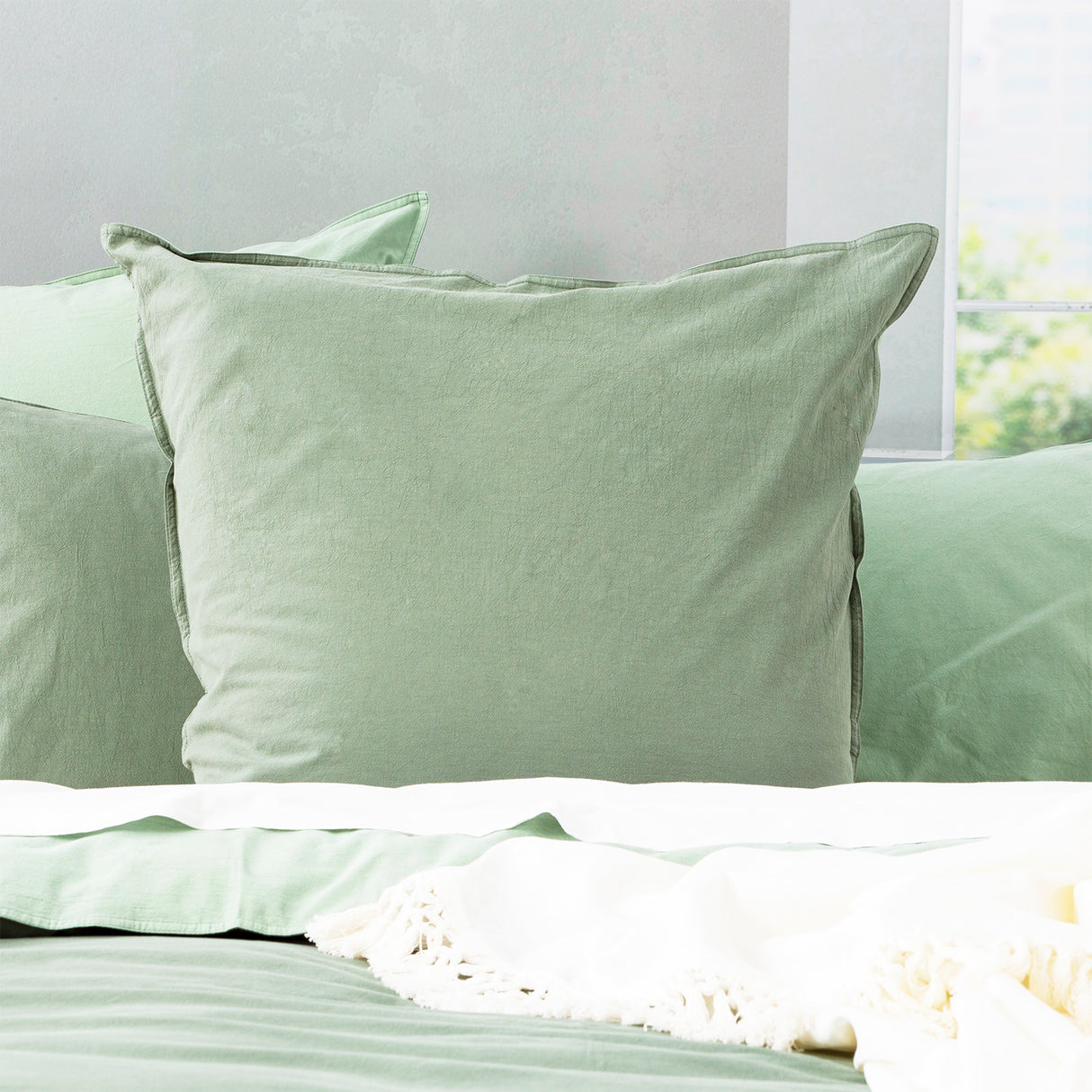 Essentials Vintage stone washed reversible Quilt / Duvet cover set Queen Juniper