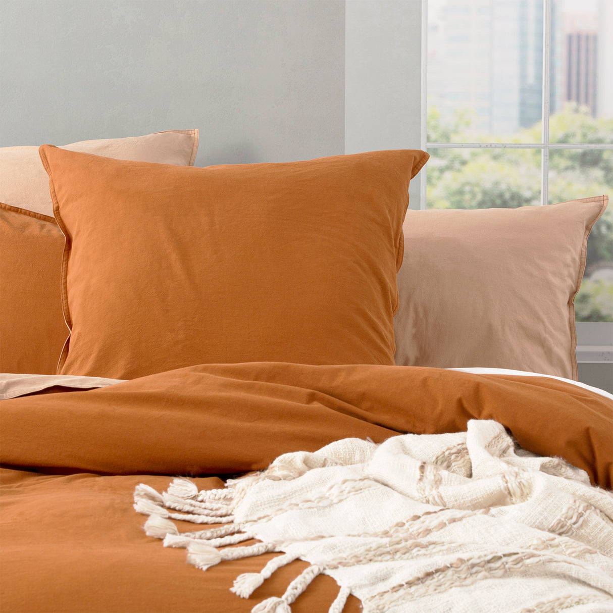 Essentials Vintage stone washed reversible Quilt / Duvet cover set Queen Wood