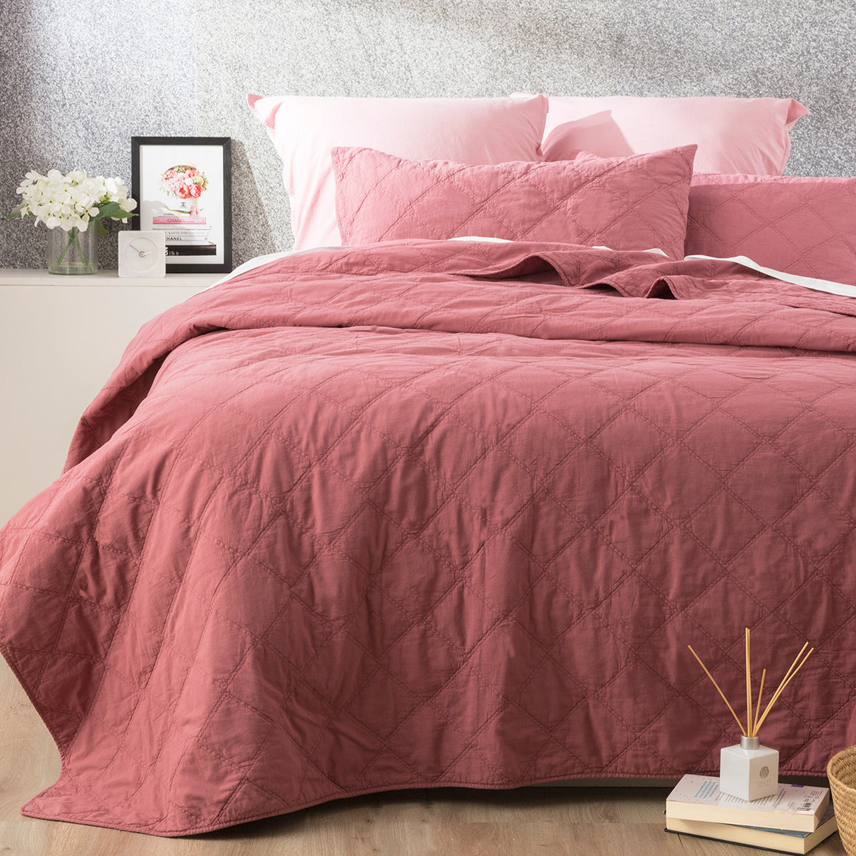 Attwood Vintage Stone Washed Cotton Quilted Coverlet set Super King Rose
