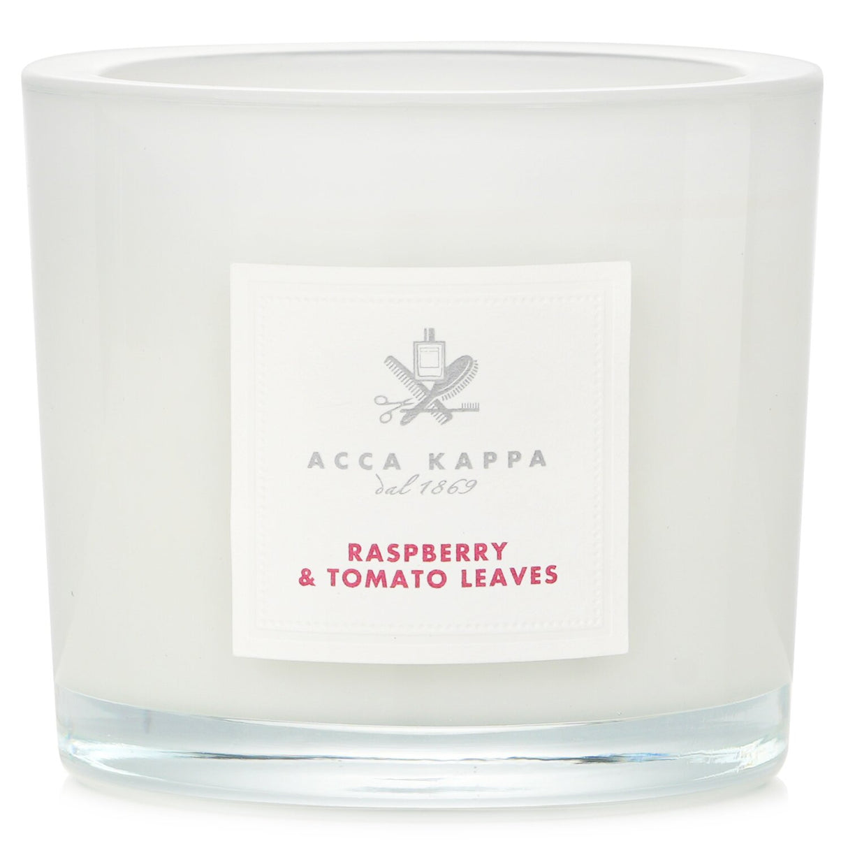 Delicate Acca Kappa scented candle blends sweet raspberry and fresh tomato leaves, ideal for creating a serene ambiance.