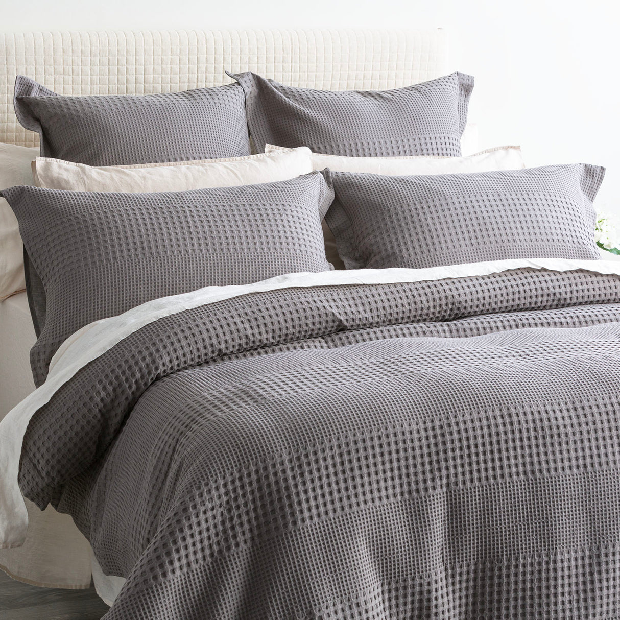 Elegance Waffle Cotton Jacquard Quilt / Duvet Cover set Super King Fossil