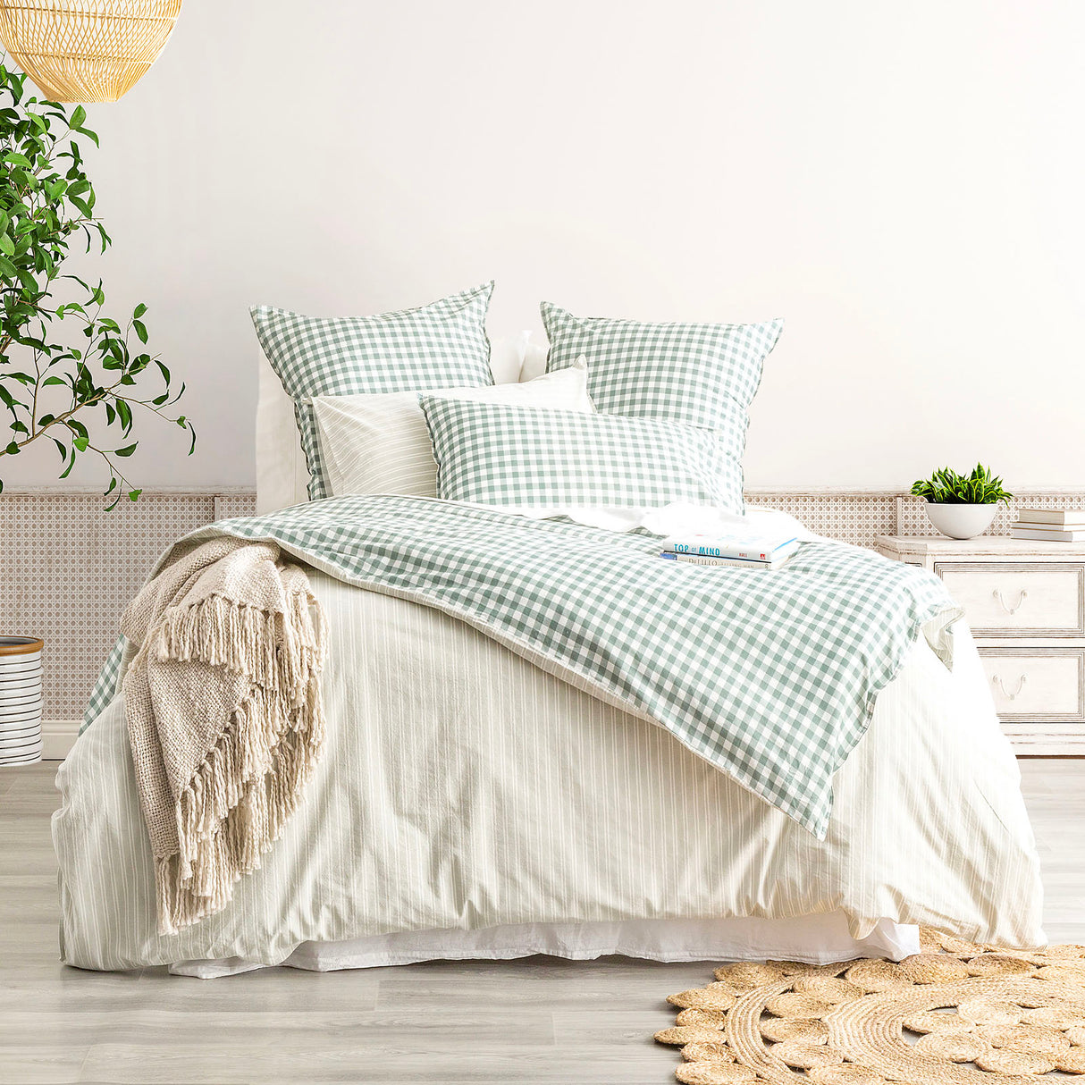 Alison Yarn Dyed Cotton Reversible Quilt / Duvet cover Set King Forest