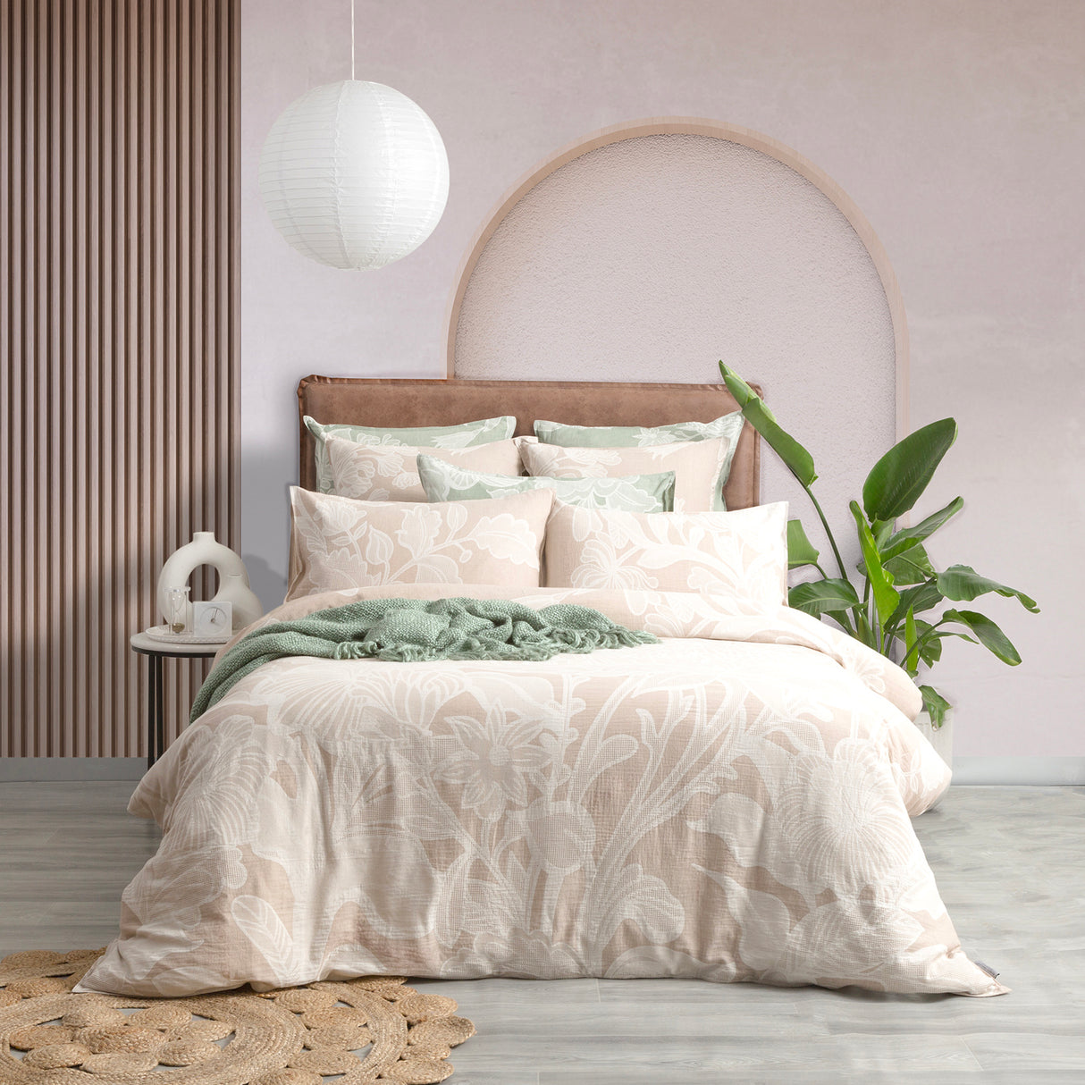 Renee Taylor Bentley Cotton Jacquard Quilt / Duvet cover set Queen Nude