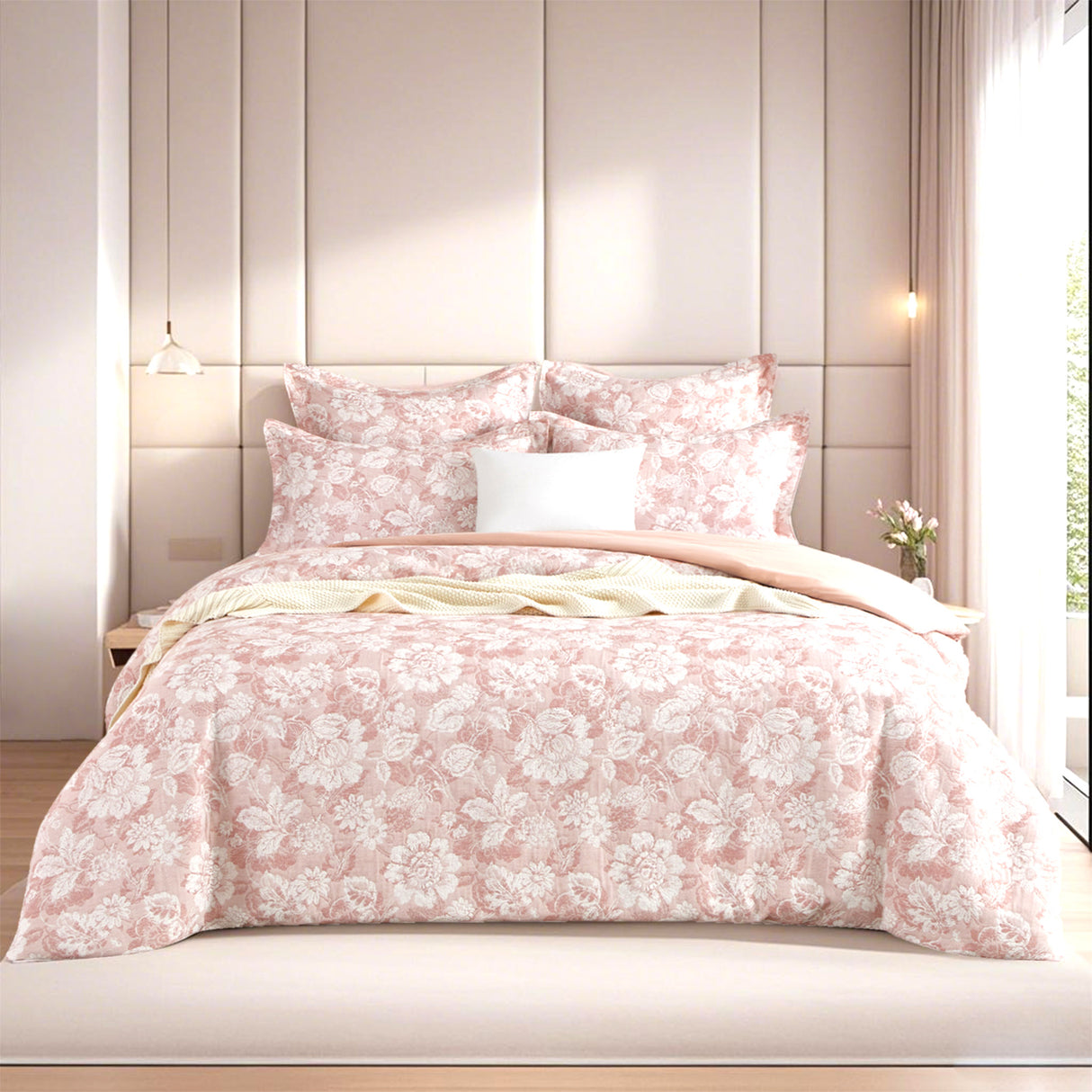 Renee Taylor Aura Jacquard Quilt / Duvet Cover Set Double Blush