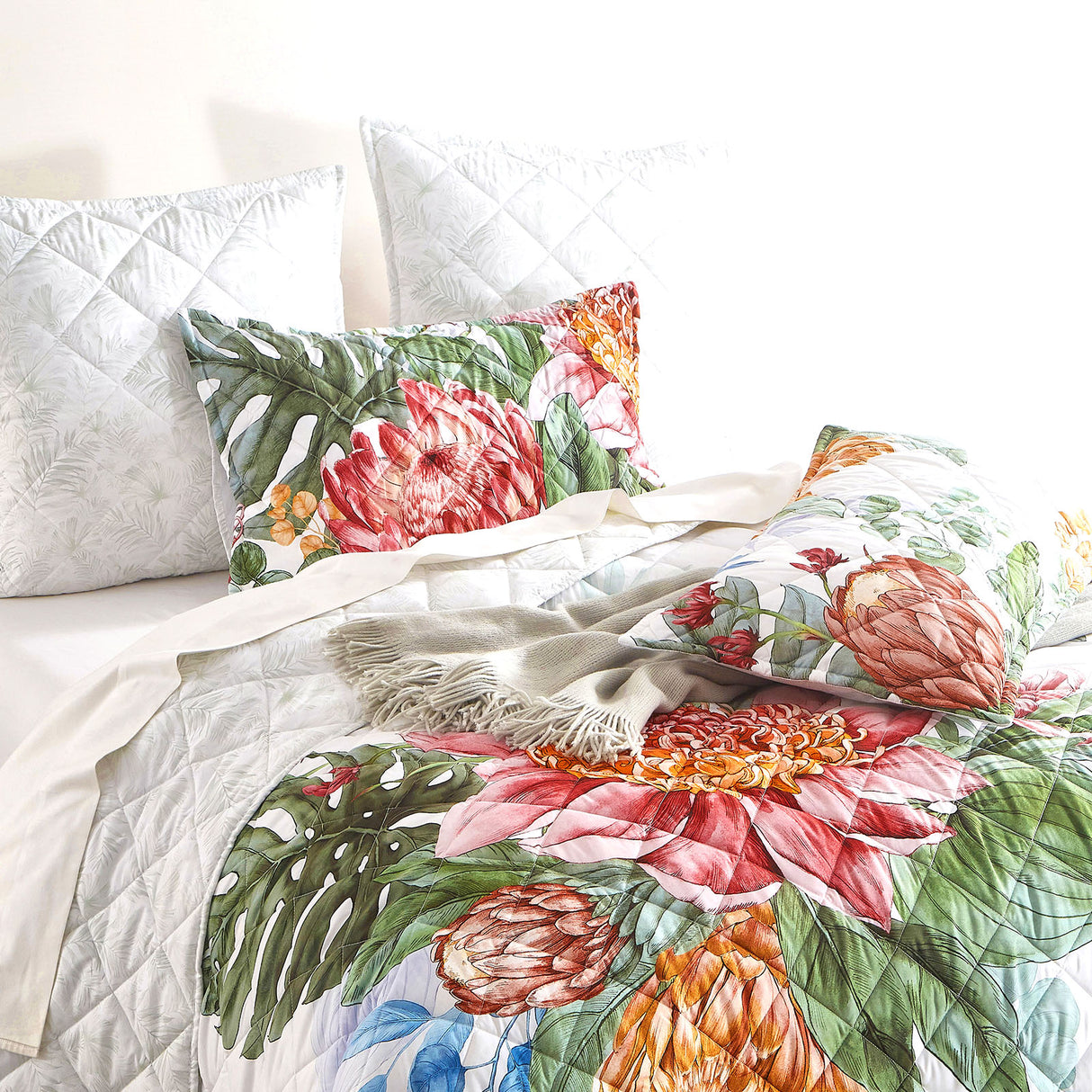 Renee Taylor Florence Quilted Reversible Coverlet Set Super King