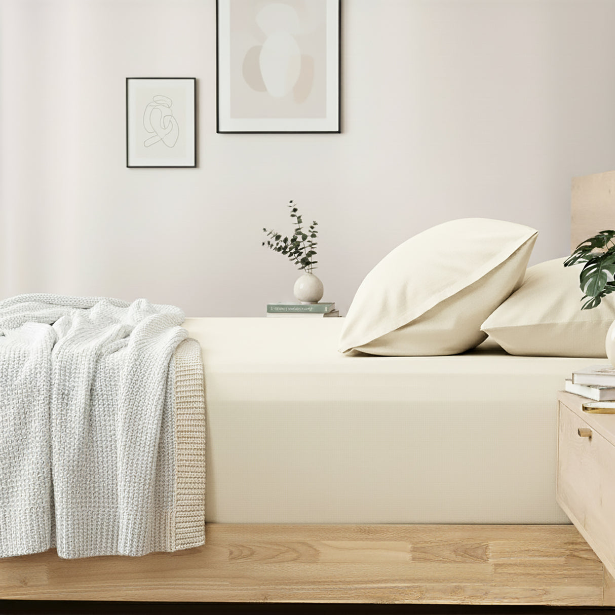 400 Thread Count Egyptian Cotton Fitted & Pillow Case Deep King Vanilla