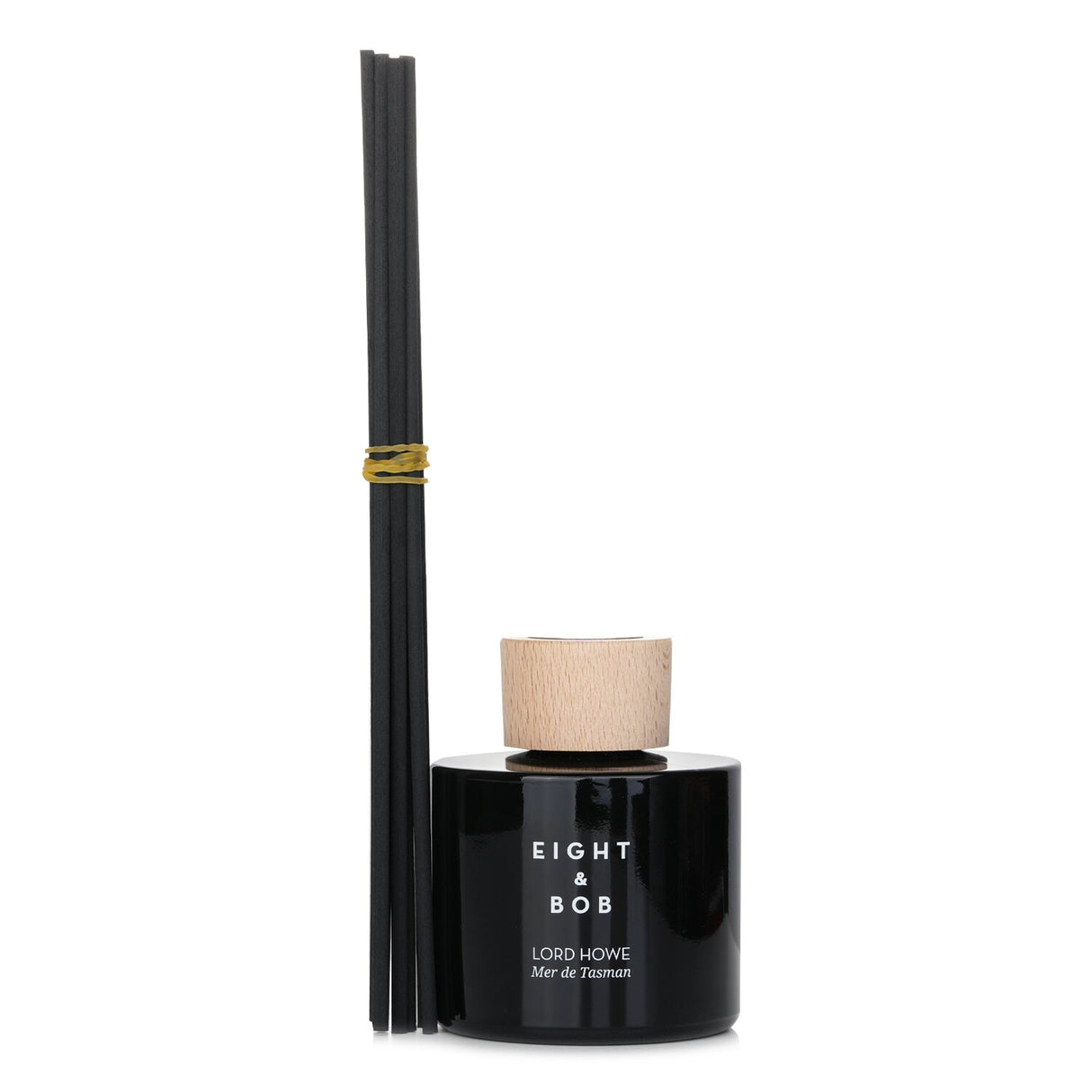 Luxurious Eight & Bob diffuser in 200ml, featuring ocean-inspired fragrance for a calming home atmosphere.