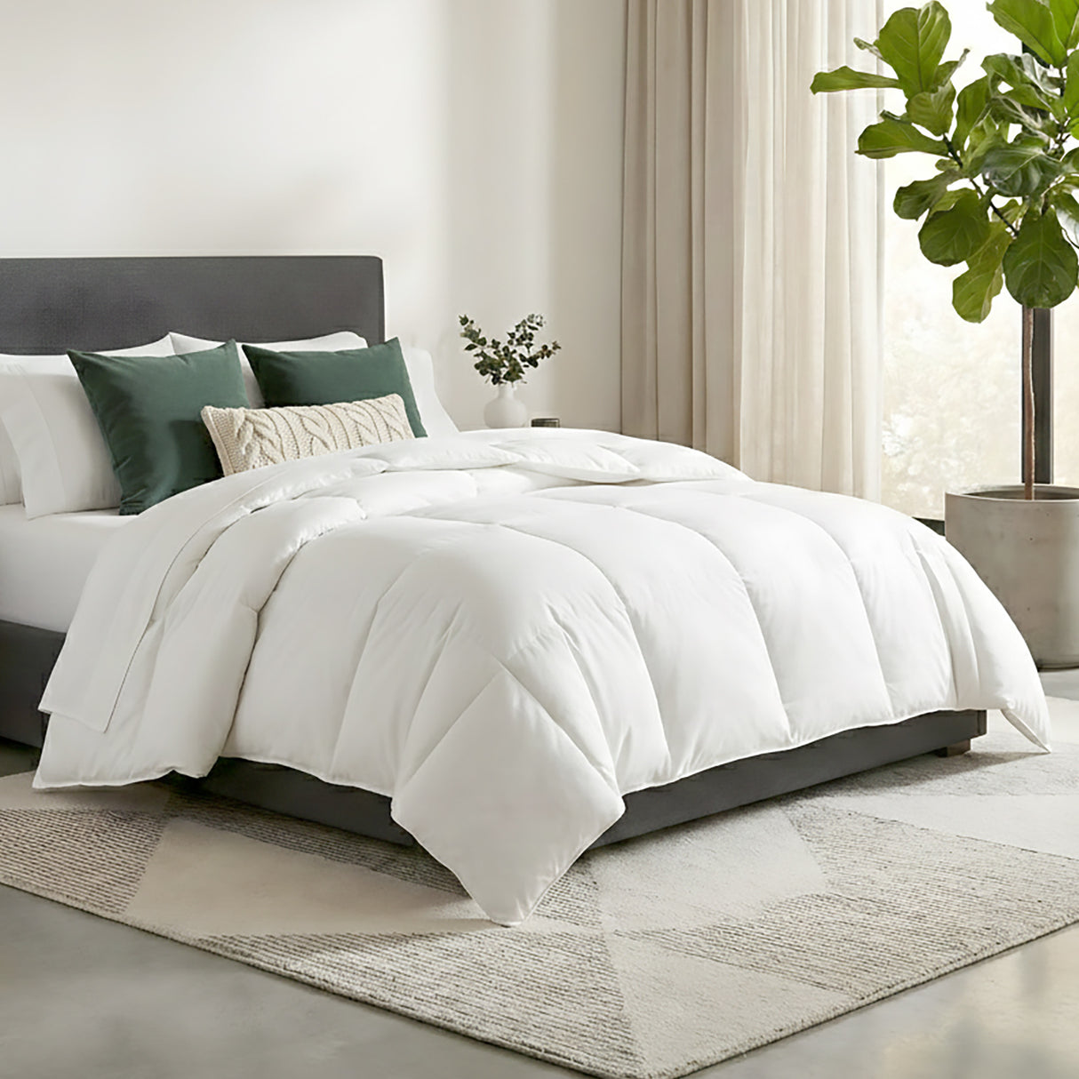 Renee Taylor Luxurious Australian Wool Quilt 350 GSM Queen