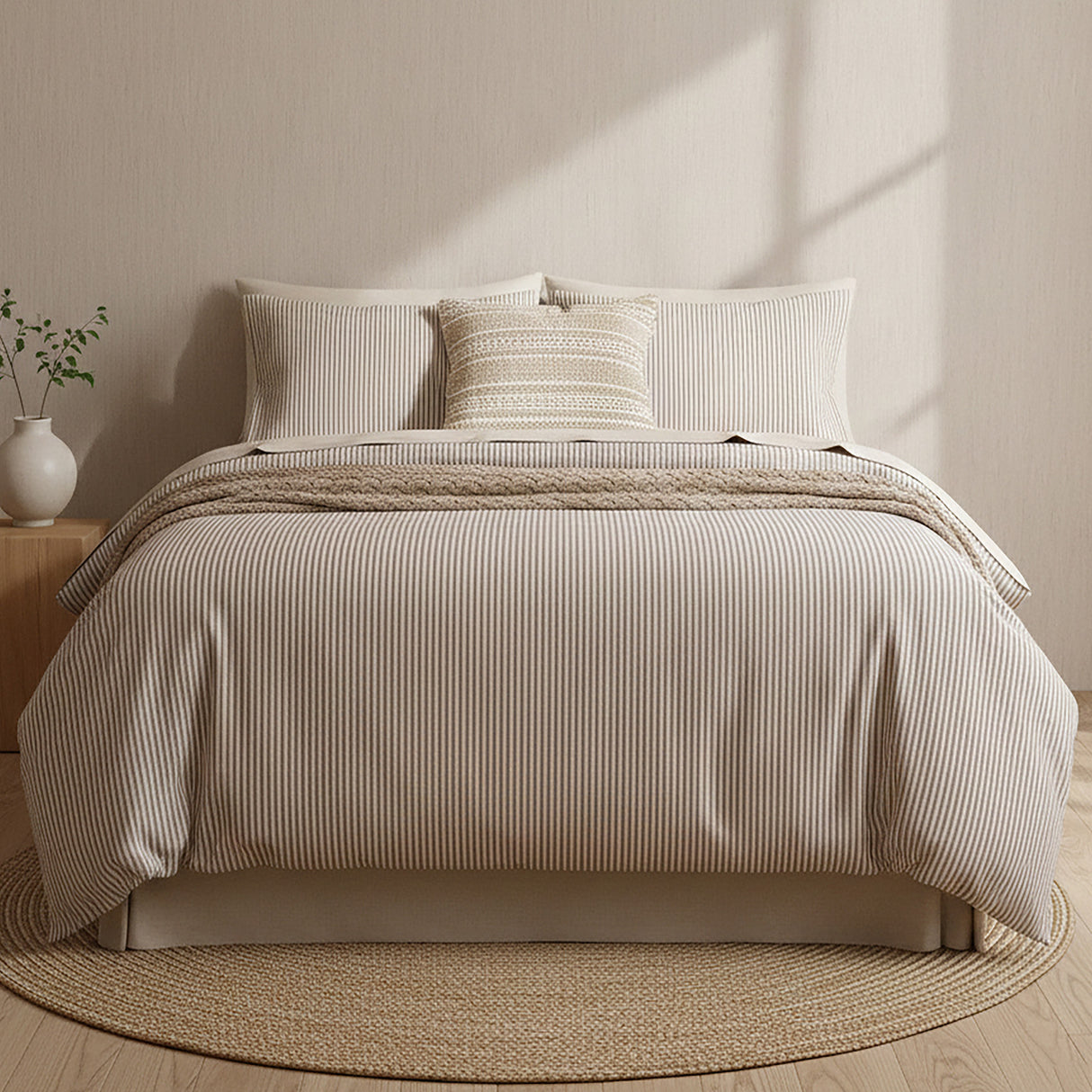 175 GSM Egyptian Cotton Flannelette Quilt Cover Set King Vintage Stripe