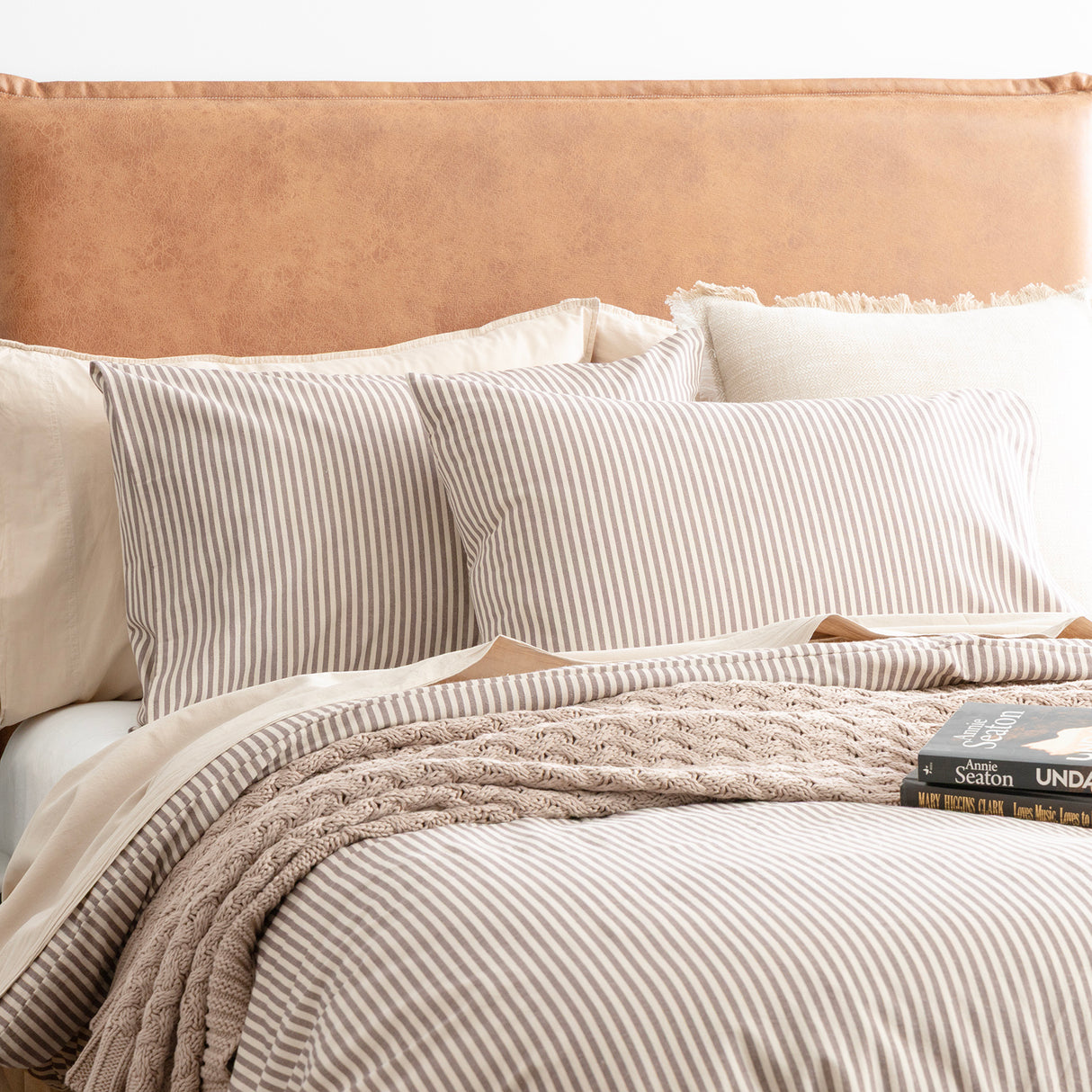 175 GSM Egyptian Cotton Flannelette Quilt Cover Set Queen Vintage Stripe