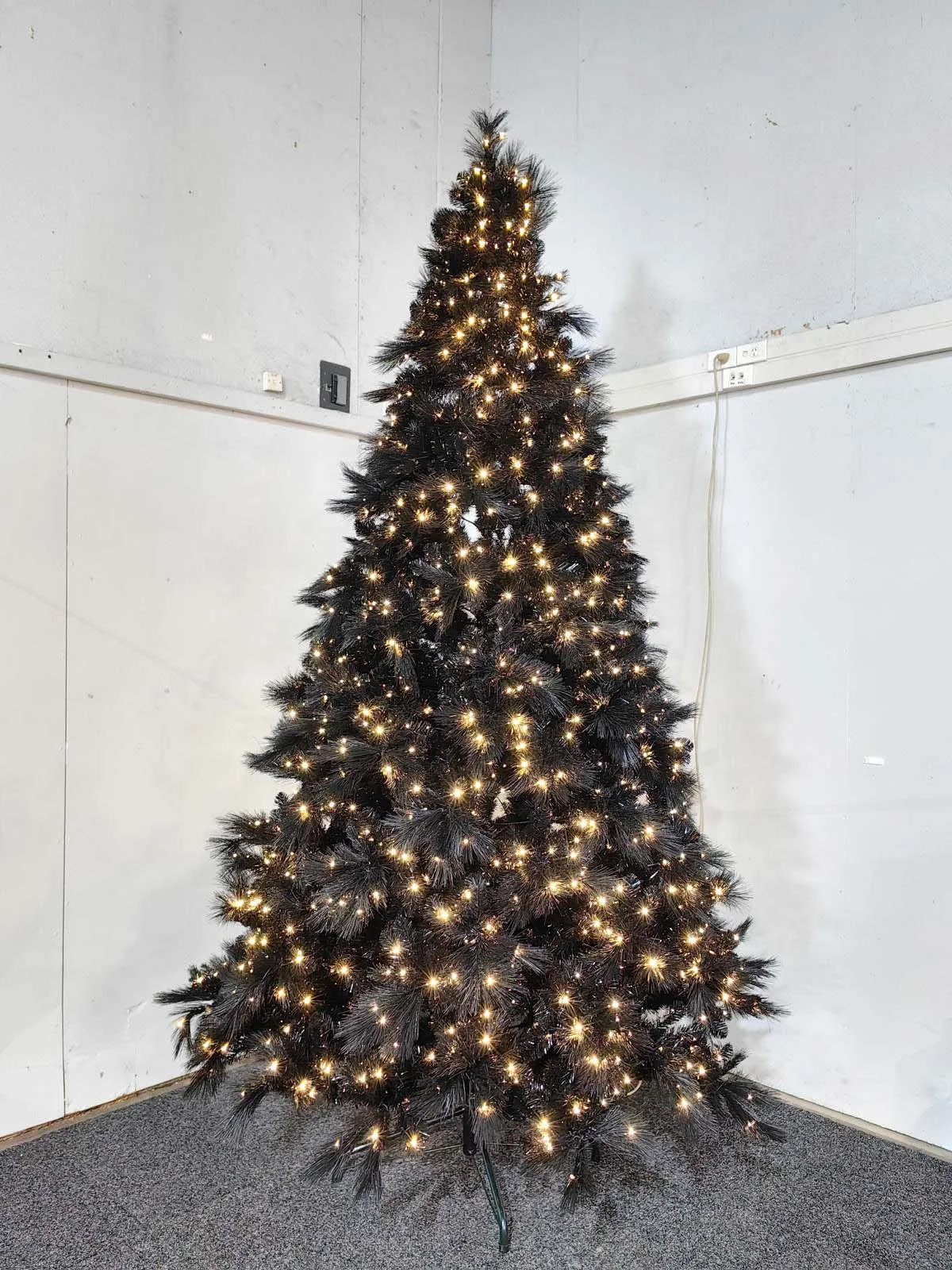 10ft Black Luxury Mixed Pine Christmas Tree with 1450 LED Lights & 3490 Tips
