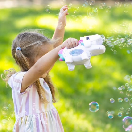 Handheld Unicorn Bubbler - Tomy
