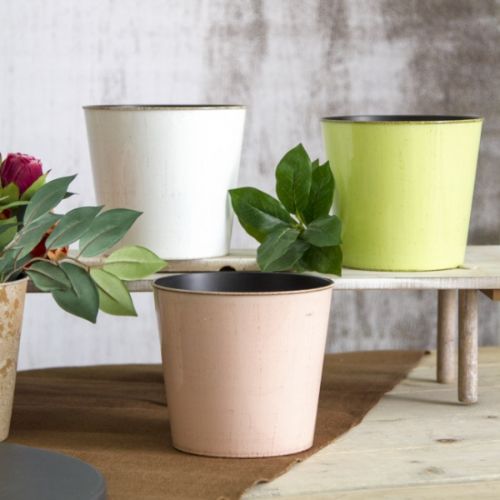 Antique-style round white pot for plants, 17cm diameter, 15.5cm height, elegant design perfect for floral arrangements.
