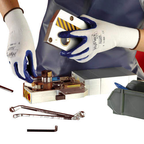 Ansell Hyflex NBR 11-900 Glove 6-10 (Pair) - Standard - 09