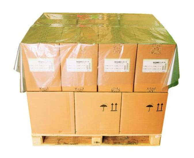 Clear pallet top sheet measuring 1680mm x 1680mm, 250 rolls pack, protects against moisture and dust for secure storage.