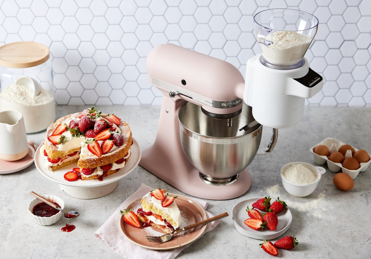 Artisan Tilt Head Stand Mixer - Kitchen Aid KSM195 (Feathered Pink)