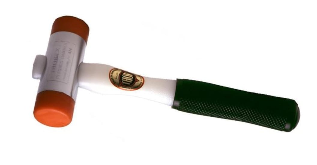 Thor Hammer Thorex Plastic No.410-32mm with interchangeable orange plastic faces for precise, damage-free assembly in various applications.